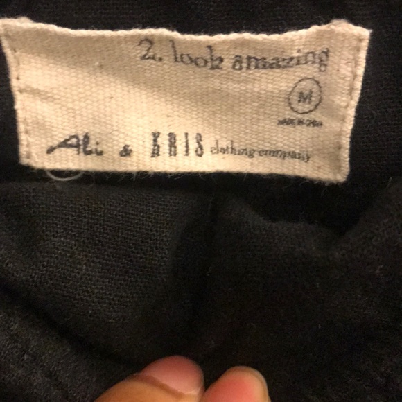 Two medium rompers.Great for hot summer days - Picture 5 of 7